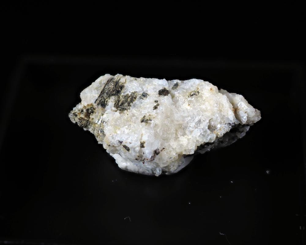 Potassic-ferro-ferri-taramit